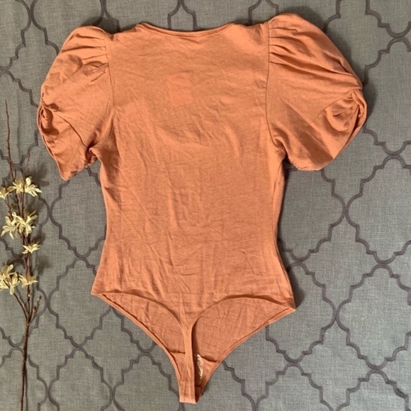 NWT-Free People Sweet Twist Puff Sleeve Bodysuit - Picture 6 of 14